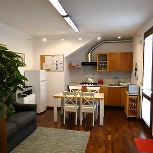 Mamma Mia On Ground Floor With Private Parking Tv-venice Treviso